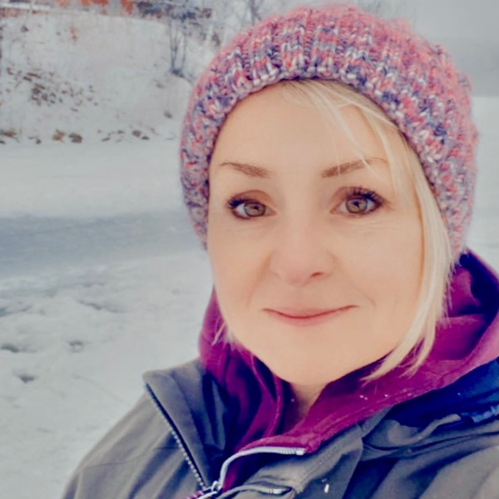 Meet your Posher, Lana